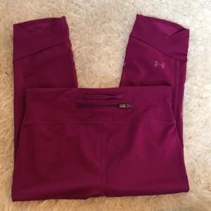 Under Armour cropped leggings size small